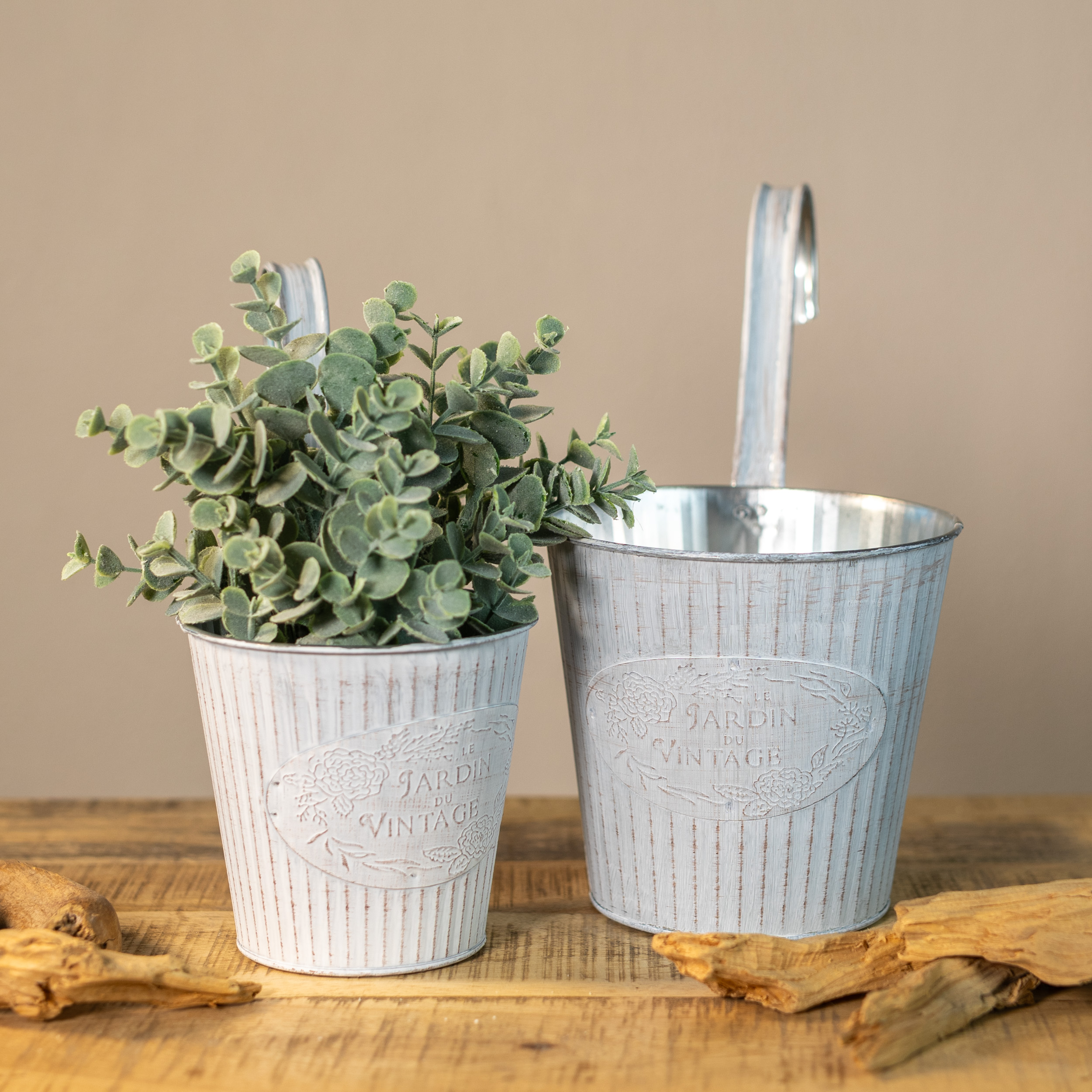 JG9A7845-22 JG9A7845-22